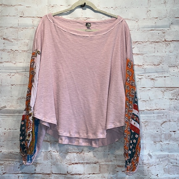 Free people blossom print Dolan balloon sleeve top mixed paisley thermal top - Picture 1 of 12